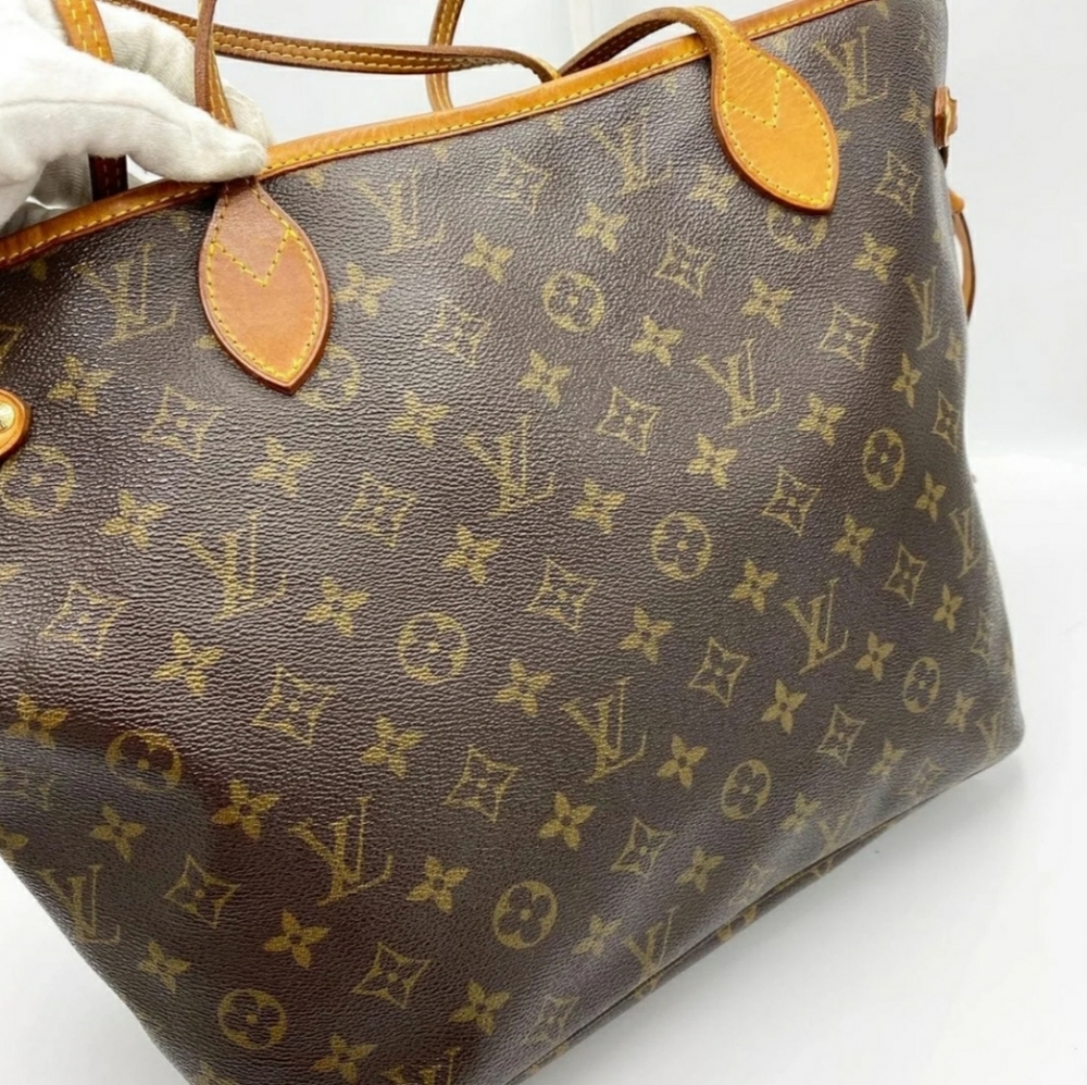 Louis Vuitton Neverfull MM